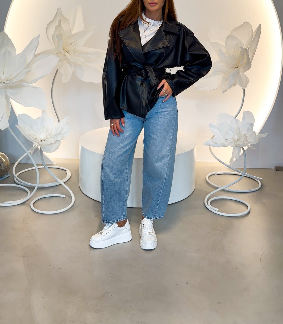 CZARNY TRENCZ DAMSKI OVERSIZE Z PASKIEM